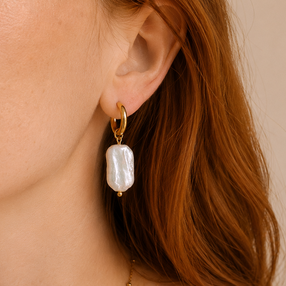 Aros Small Basic Perla Barroca Oro