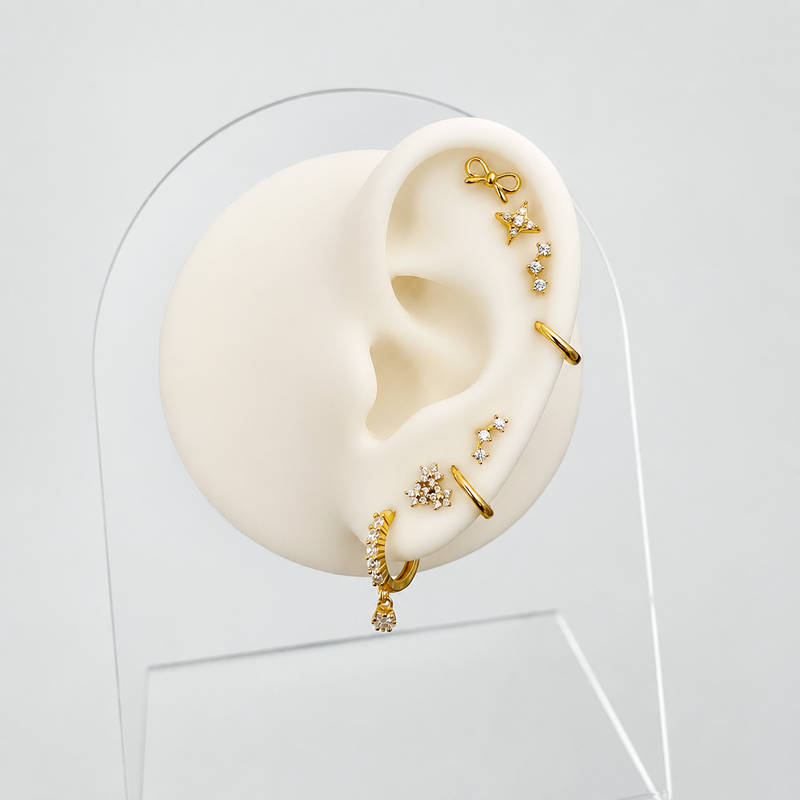 Mini White Flower Earring