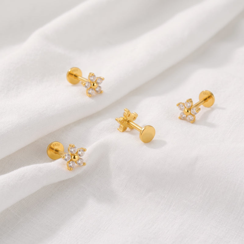 White Daisy Gold Earring