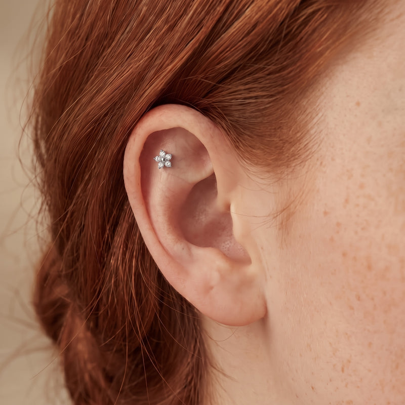 White Daisy Silver Earring