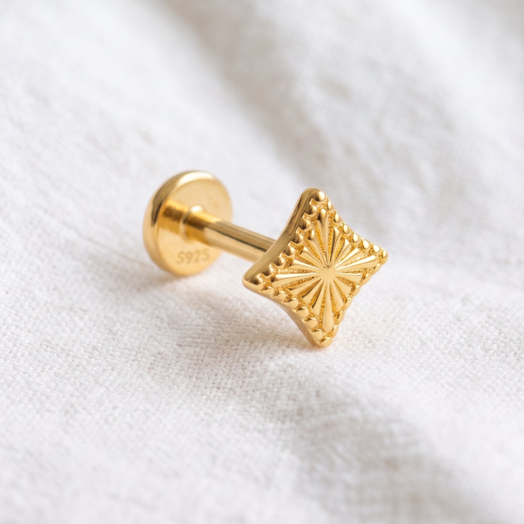 Piercing Vintage Star Oro
