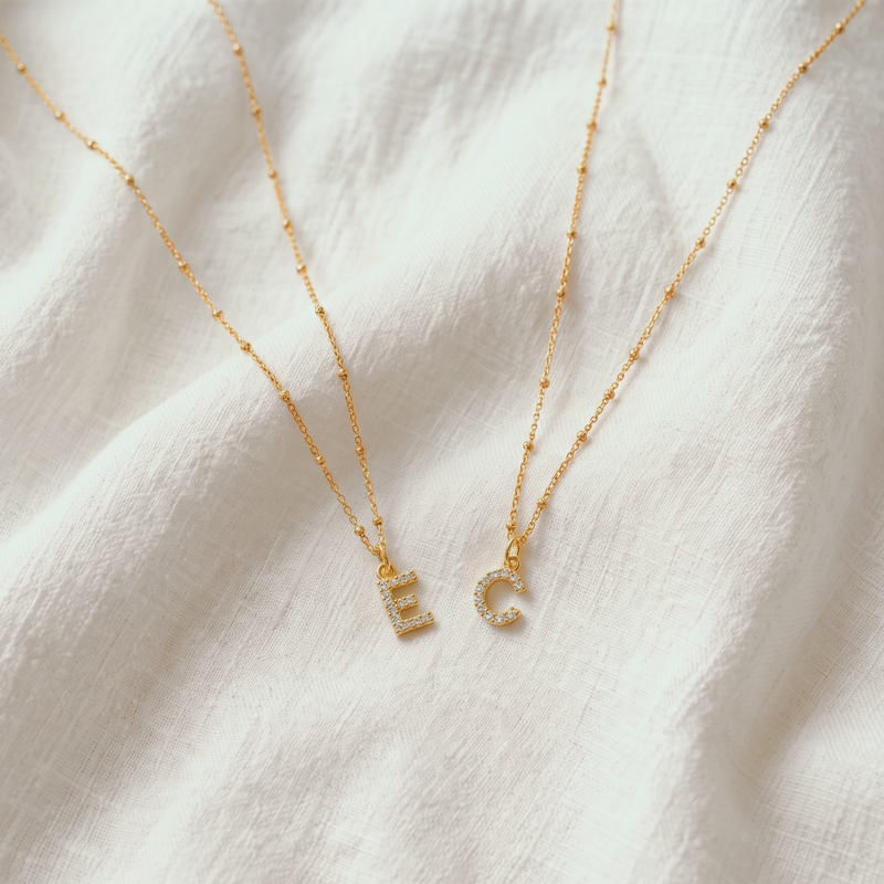Collar Shiny Inicial Bolitas Oro