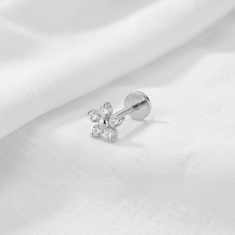 White Daisy Silver Earring
