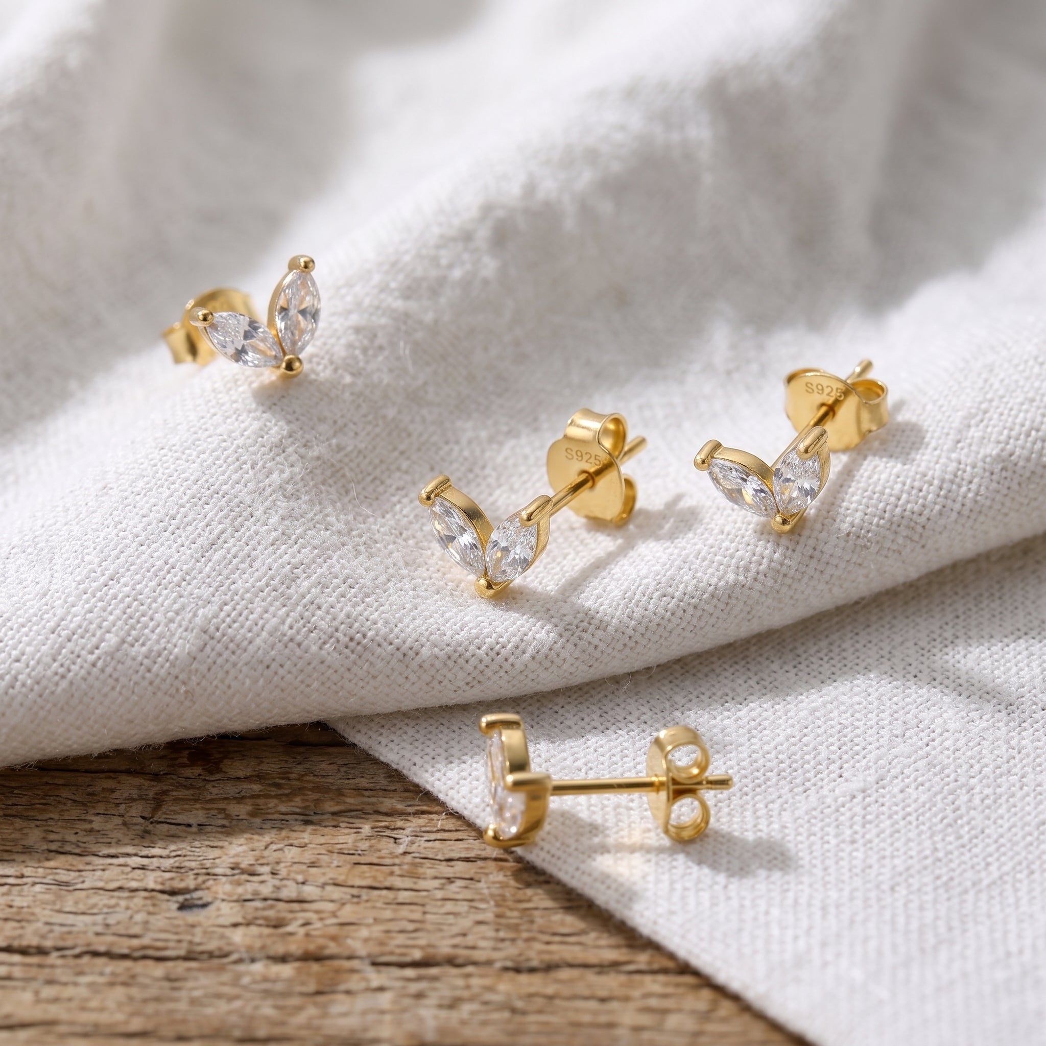 Pendiente Blossom White Oro