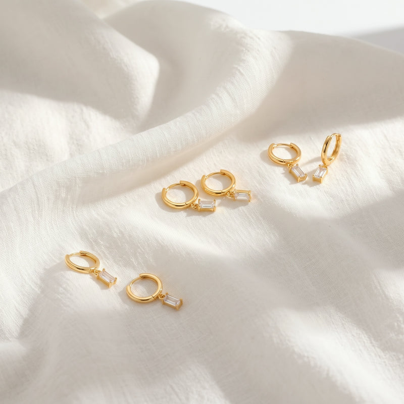 Phoebe White Earrings