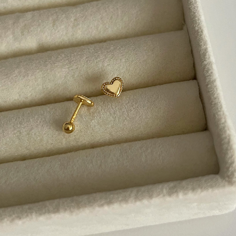 White Gold Clover Earring