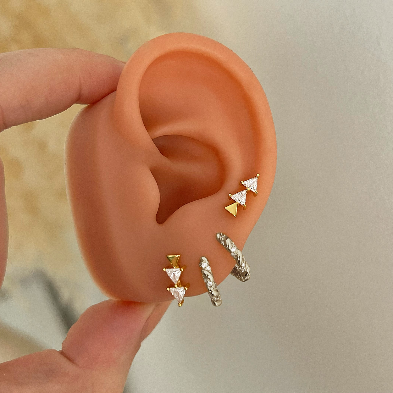 Axelia Gold Earrings