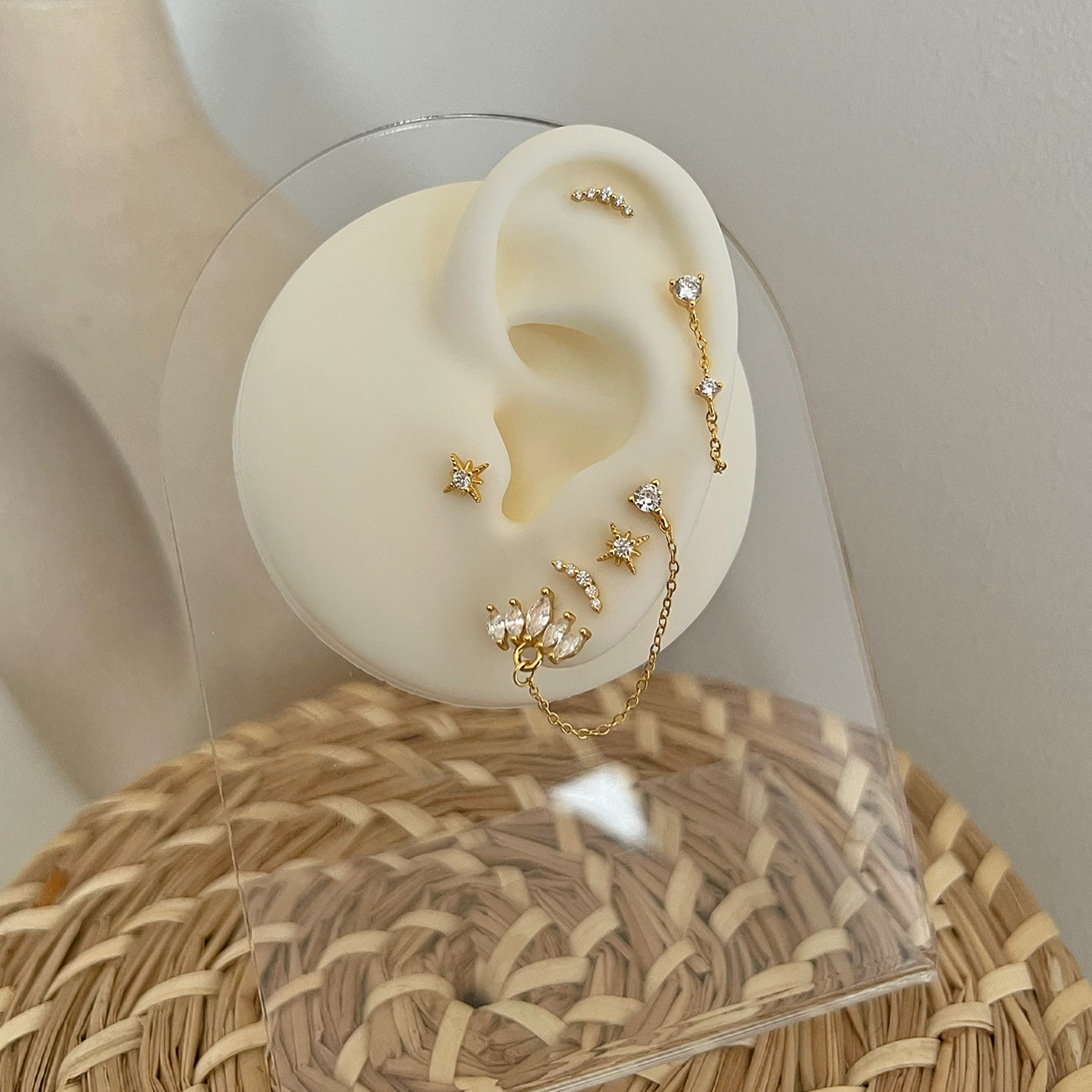 Gold Eyelashes Earring