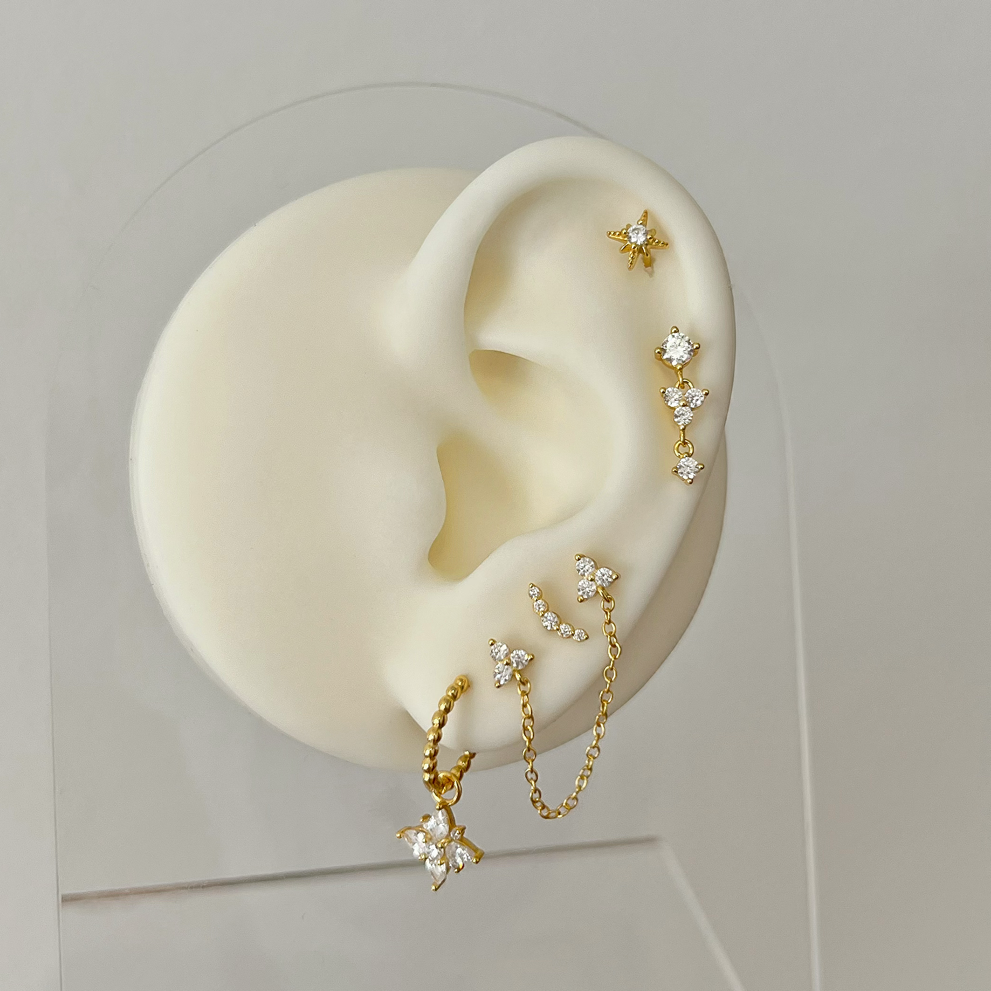 Gold Eyelashes Earring