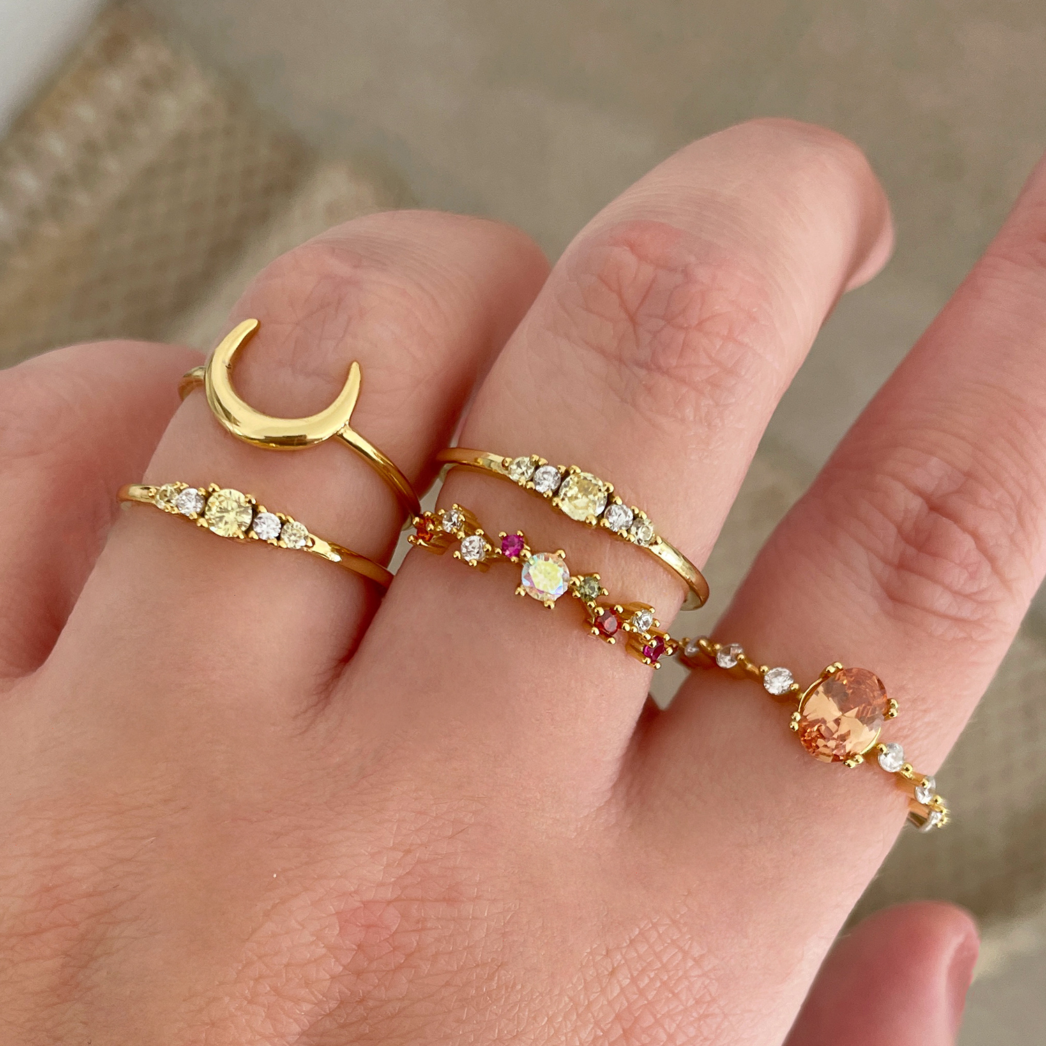 Anillo Moony Oro