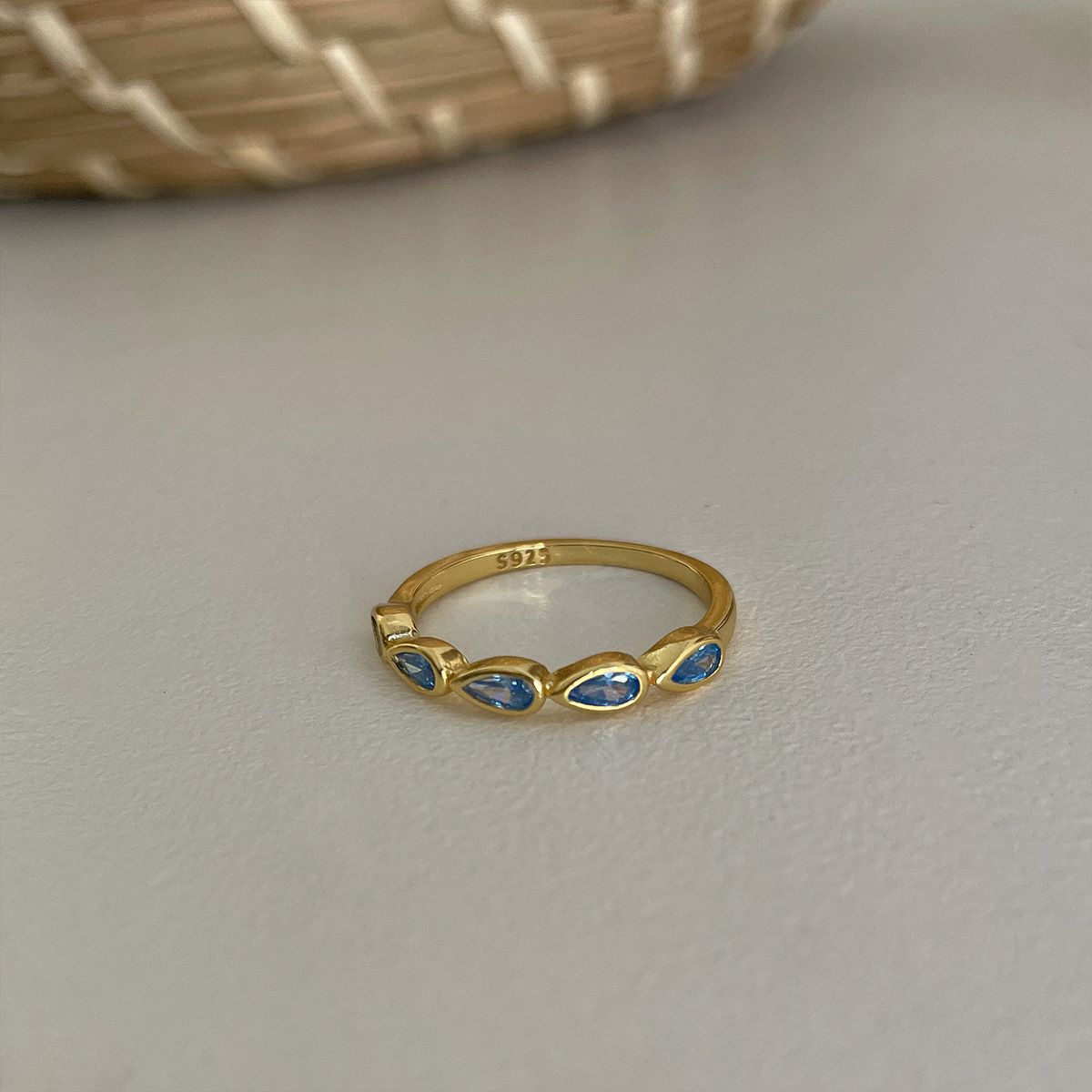 Anillo Lágrimas Azules Oro