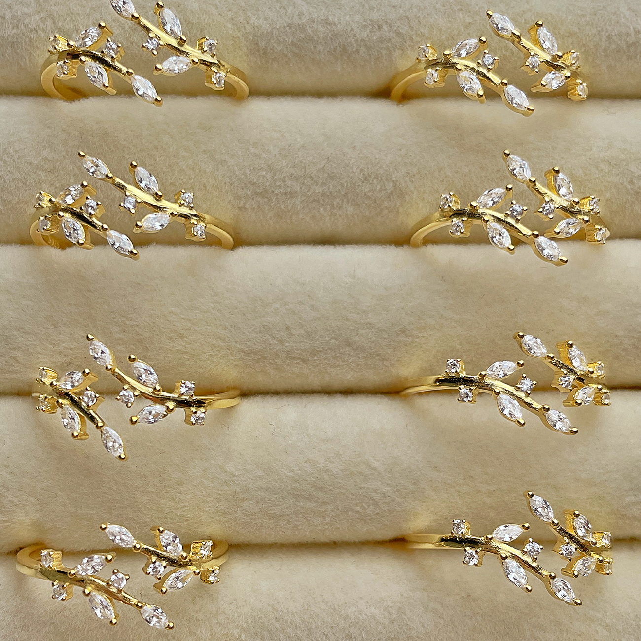 Gold Leaves Ring