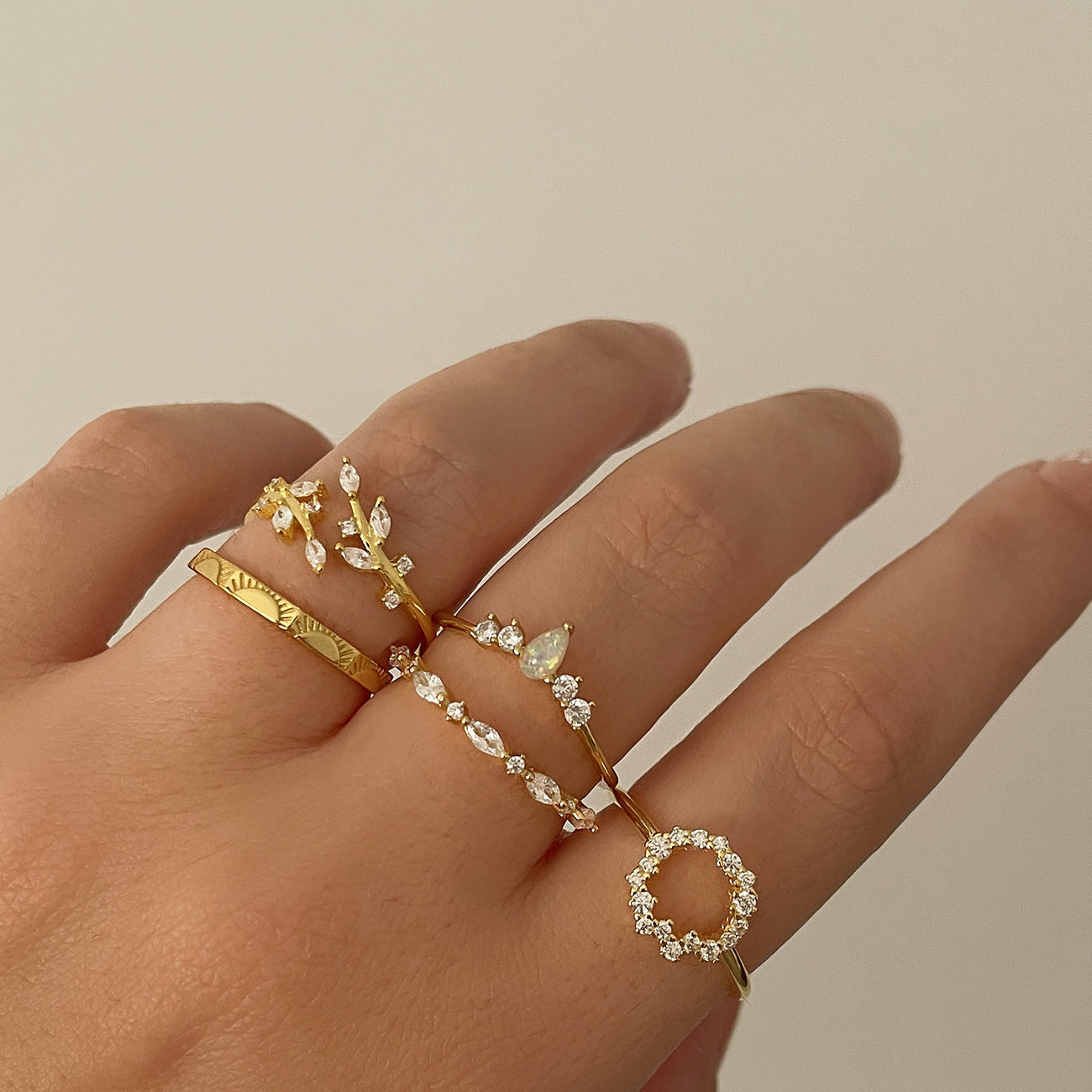 Gold Leaves Ring