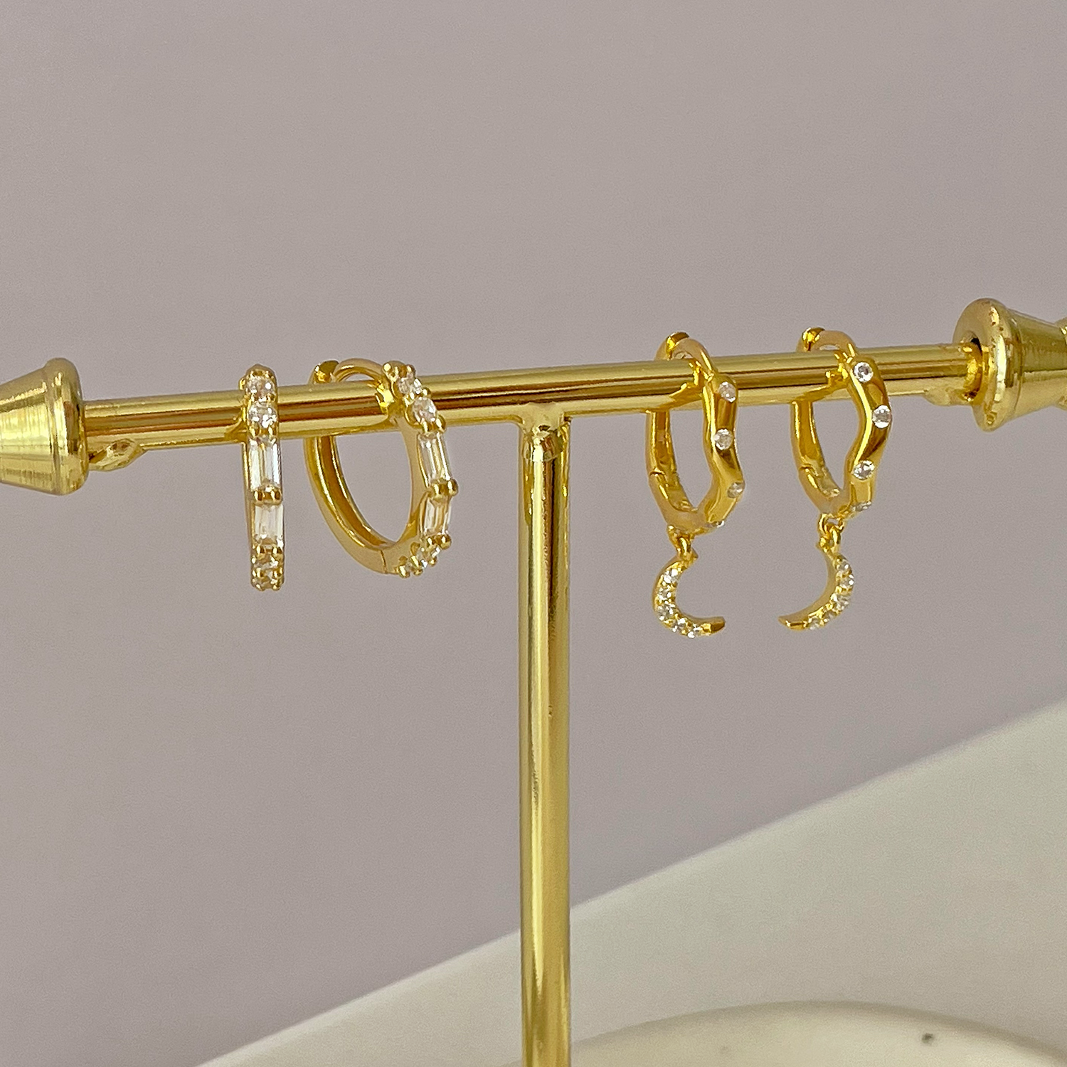 Axelia Gold Earrings