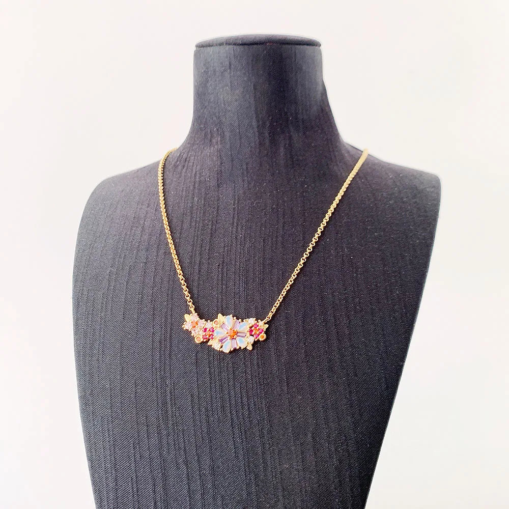 Collar Flores de Colores Oro