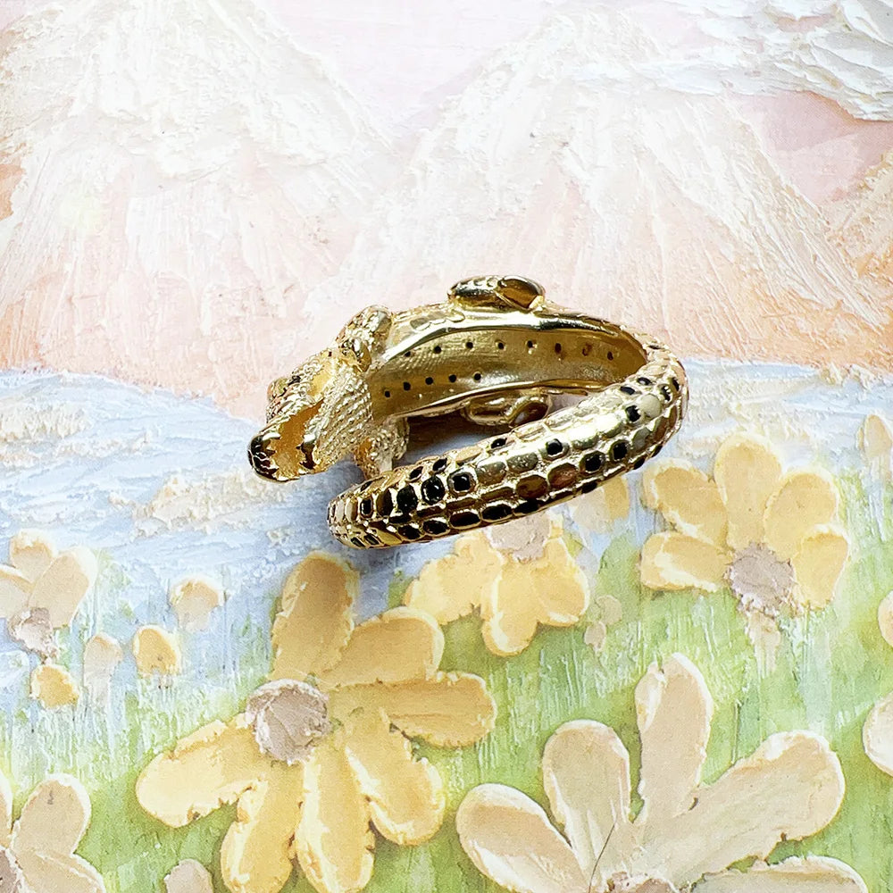 Anillo Vhakar Oro