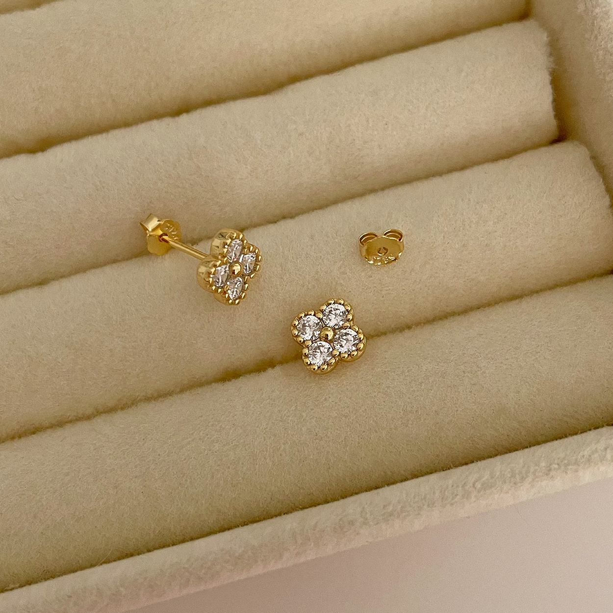 Stary Gold Earrings