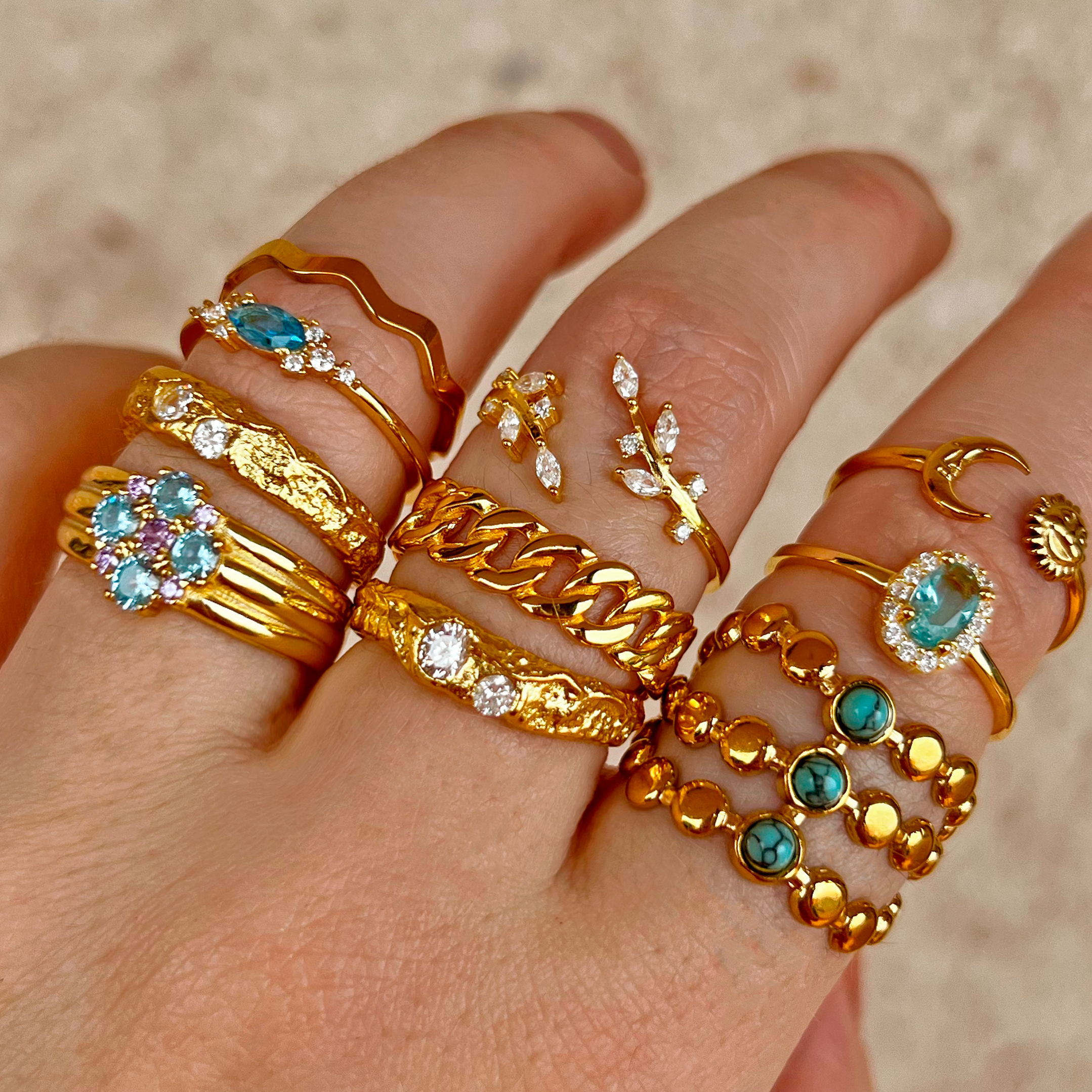 Gold Chain Ring 
