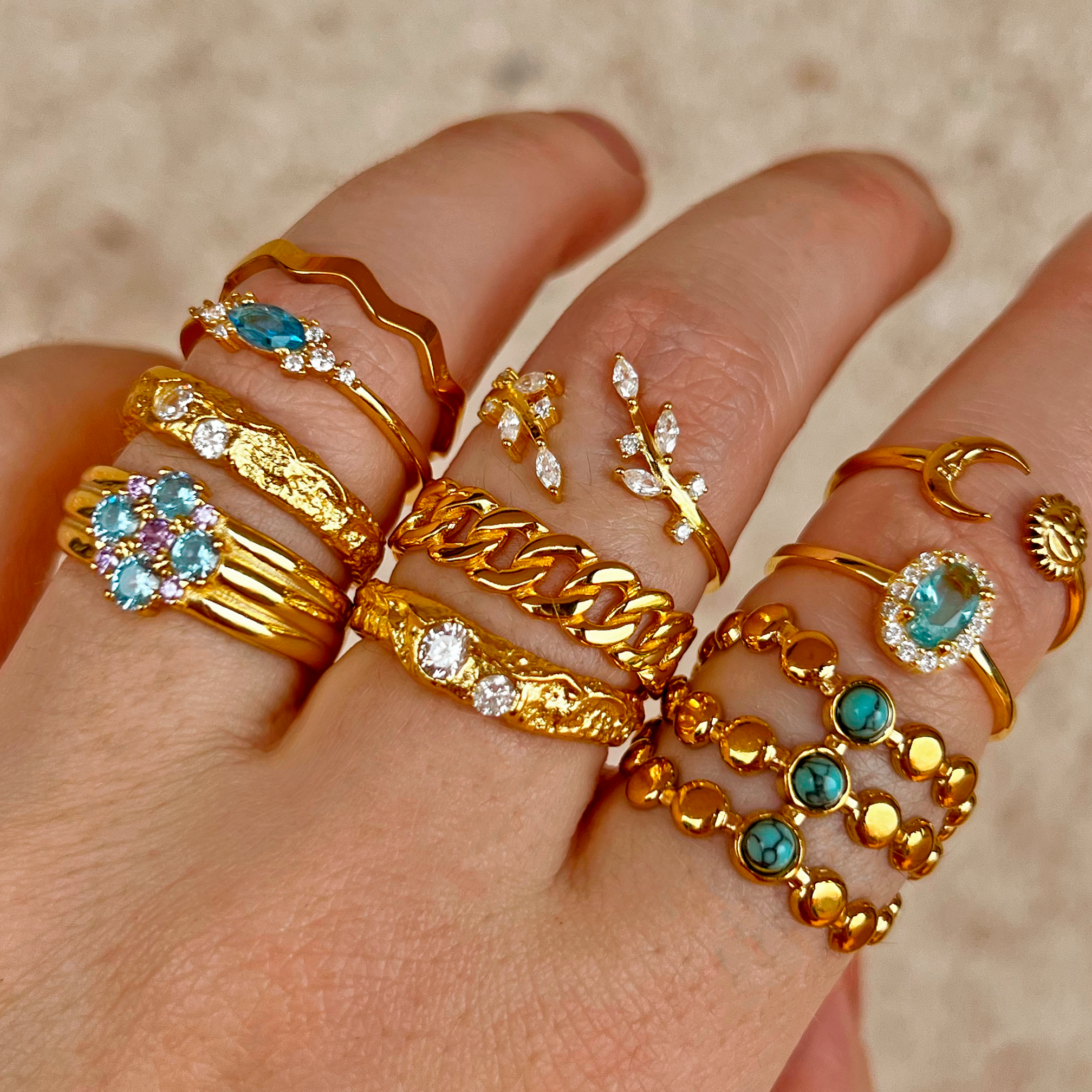 Gold Leaves Ring