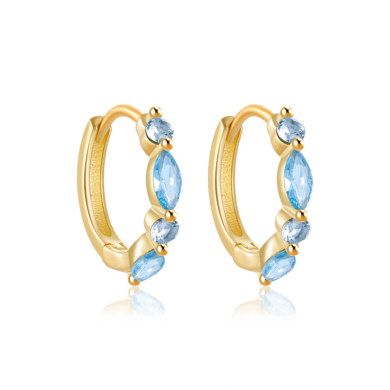 Axelia Gold Earrings