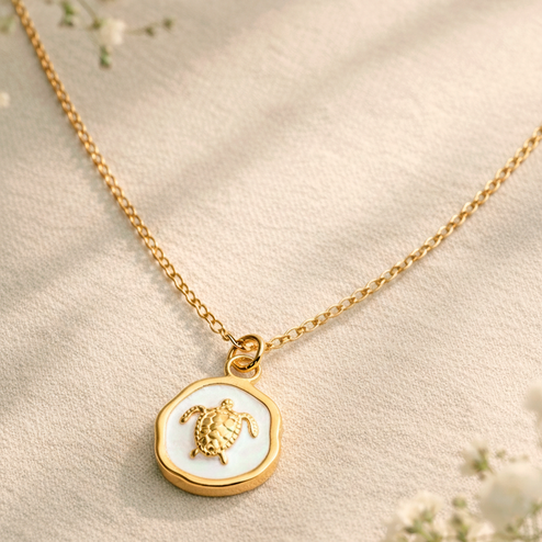 Collar White Sea Turtle Oro