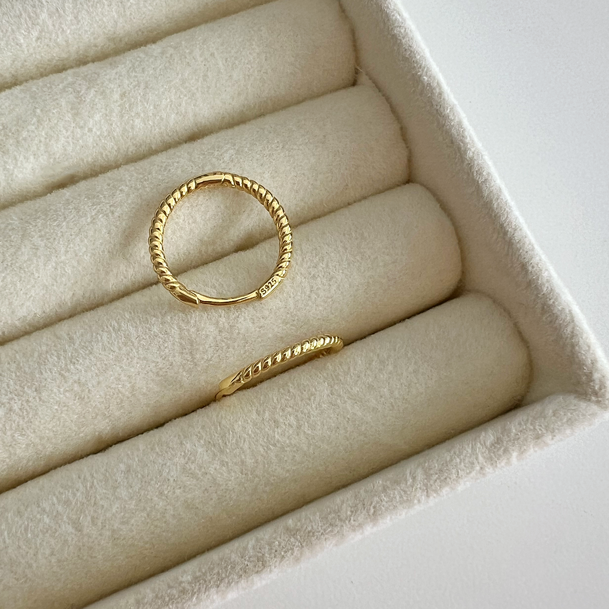 Aros Curly Oro - 13mm