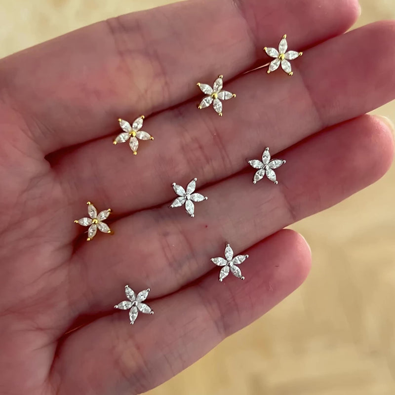 Pendiente Flor Blanca Plata