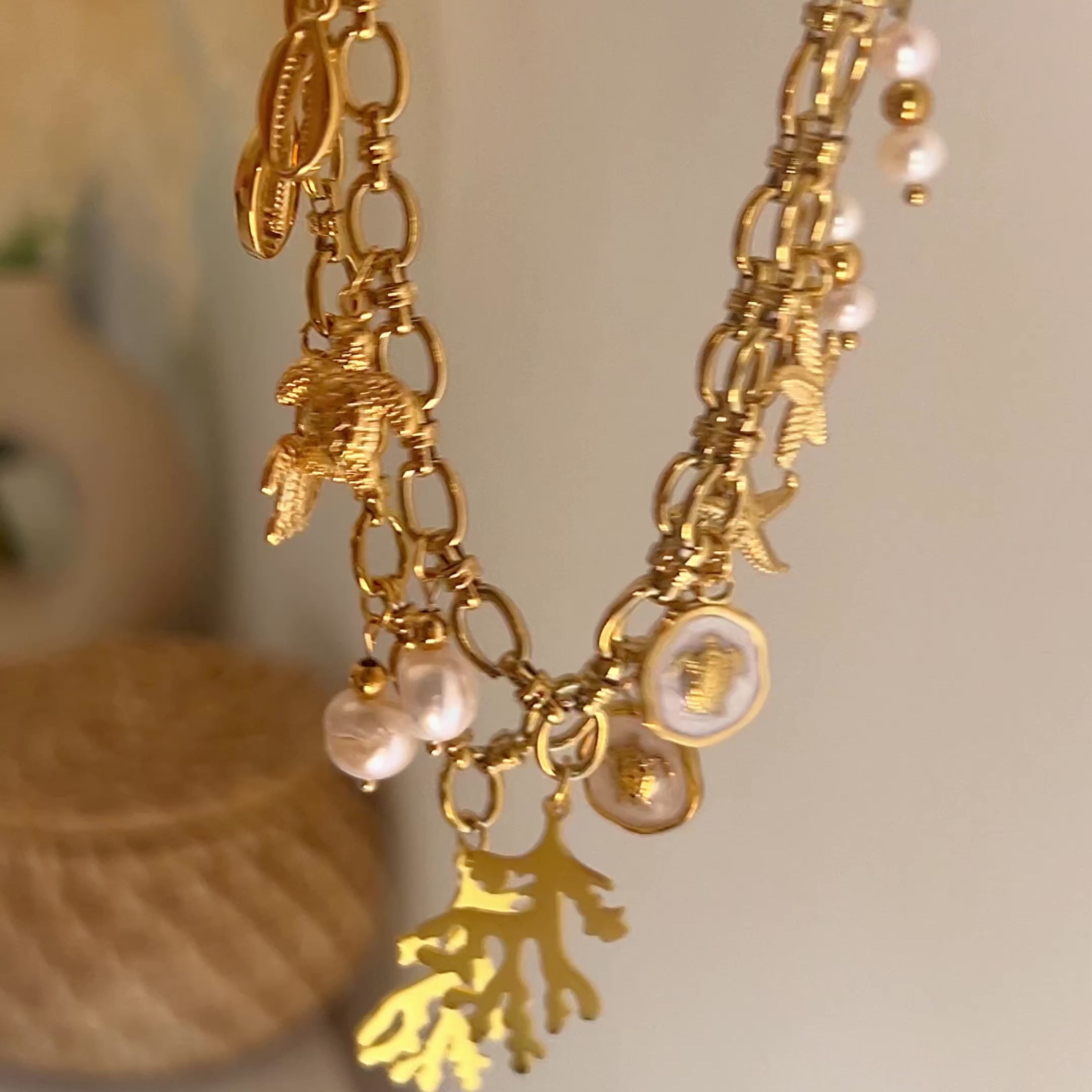 Collar Fondo del Mar Oro