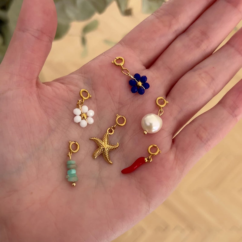 Set Charms Estrella de Mar y Perla Natural Oro