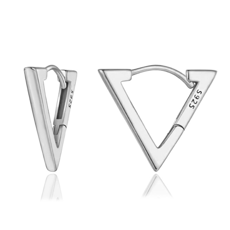 Axelia Gold Earrings