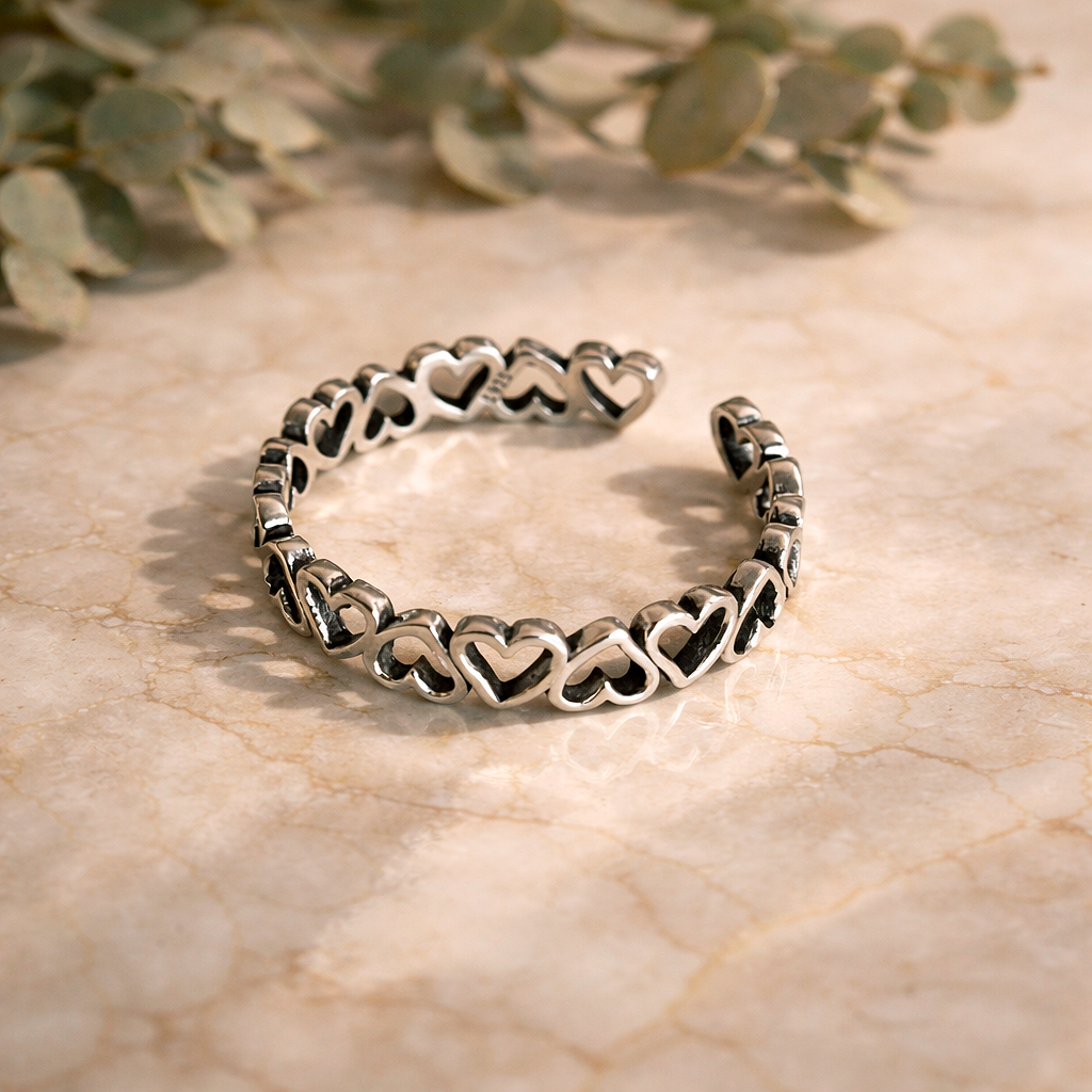 Silver Hearts Ring 