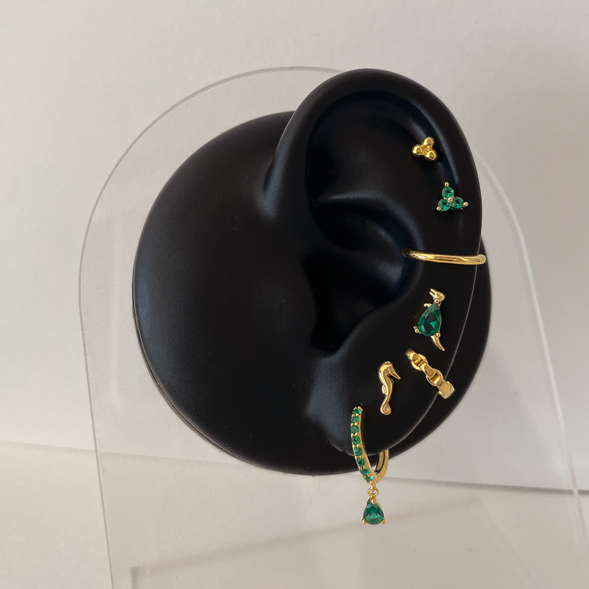 Pendiente Green Dino Oro