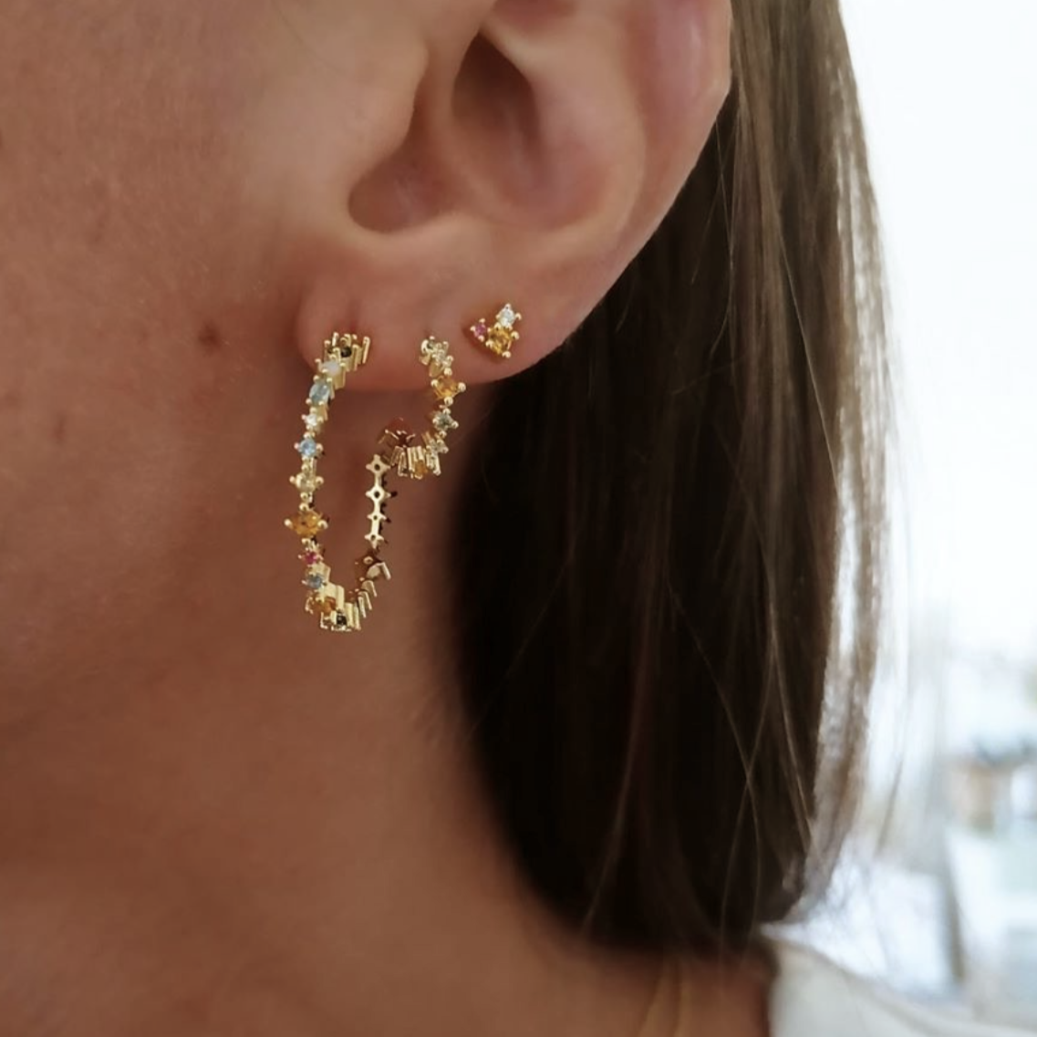 Minerva Small Gold Earrings 