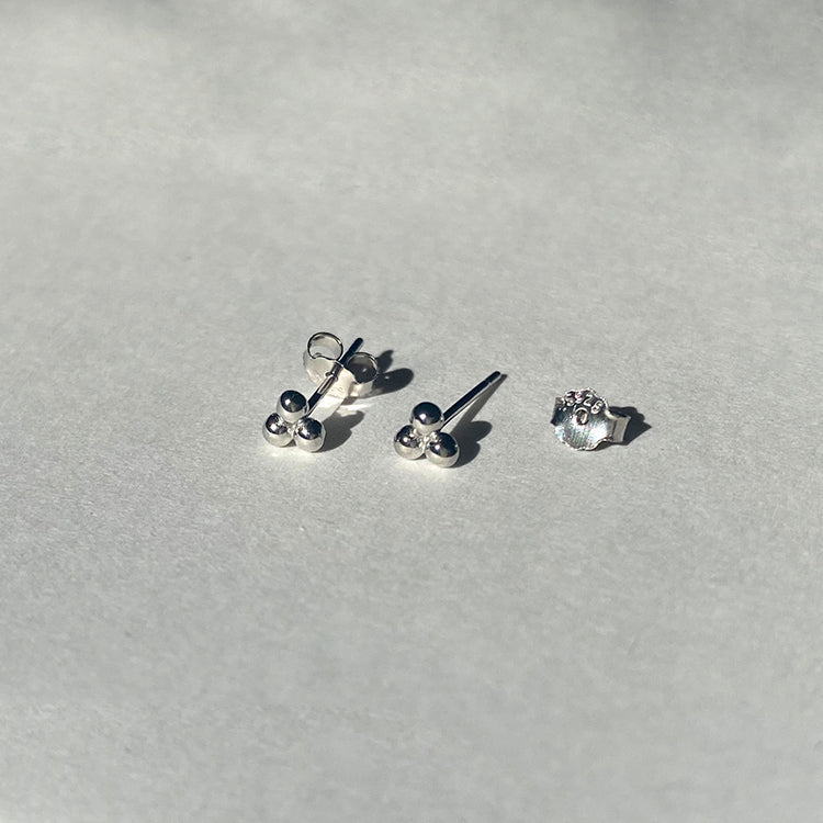 Silver Mini Balls Earring