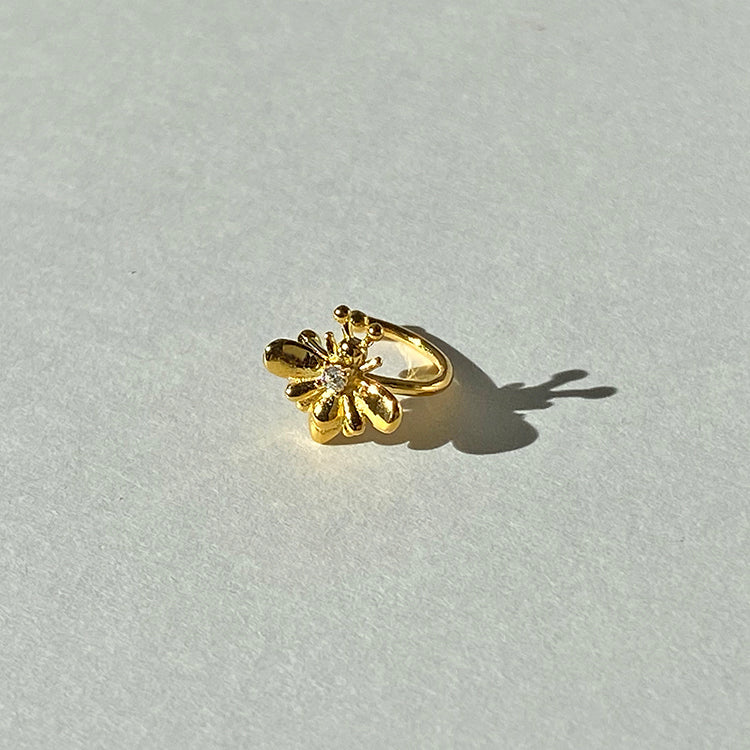 Ear Cuff Bee Oro