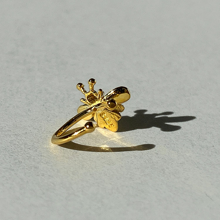 Ear Cuff Bee Oro