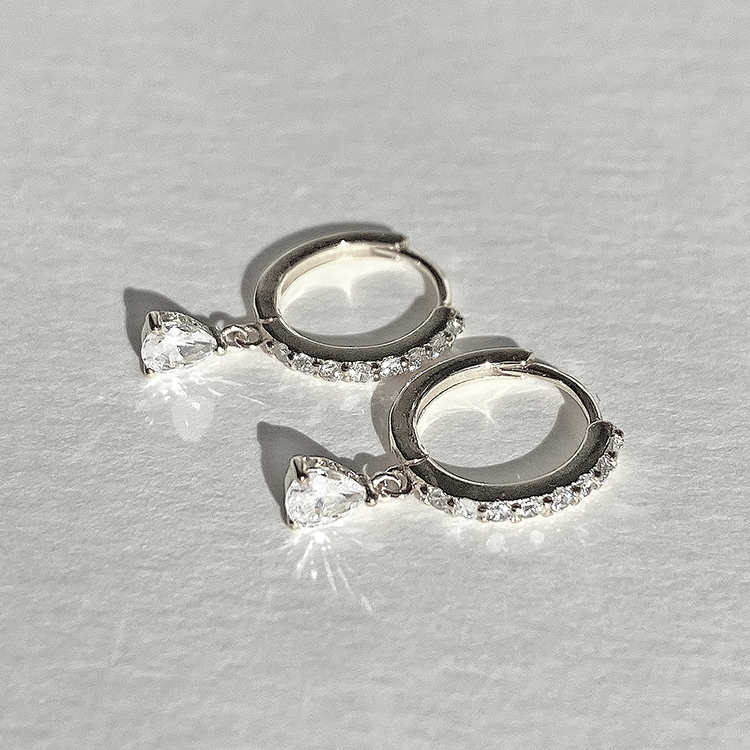 Ayla White Silver Earrings