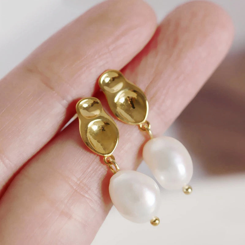 Tiana earrings 