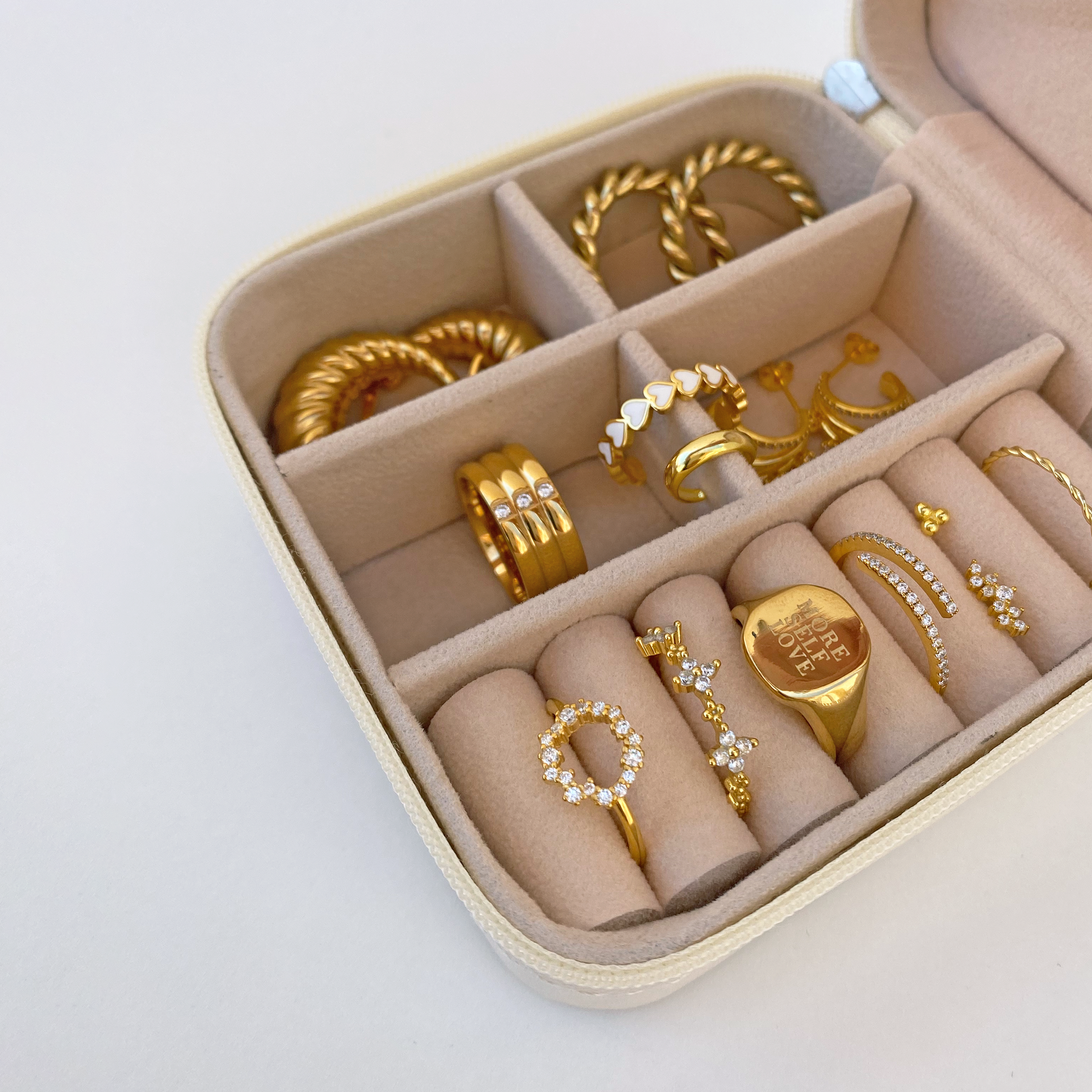 CLUM mini jewelry box
