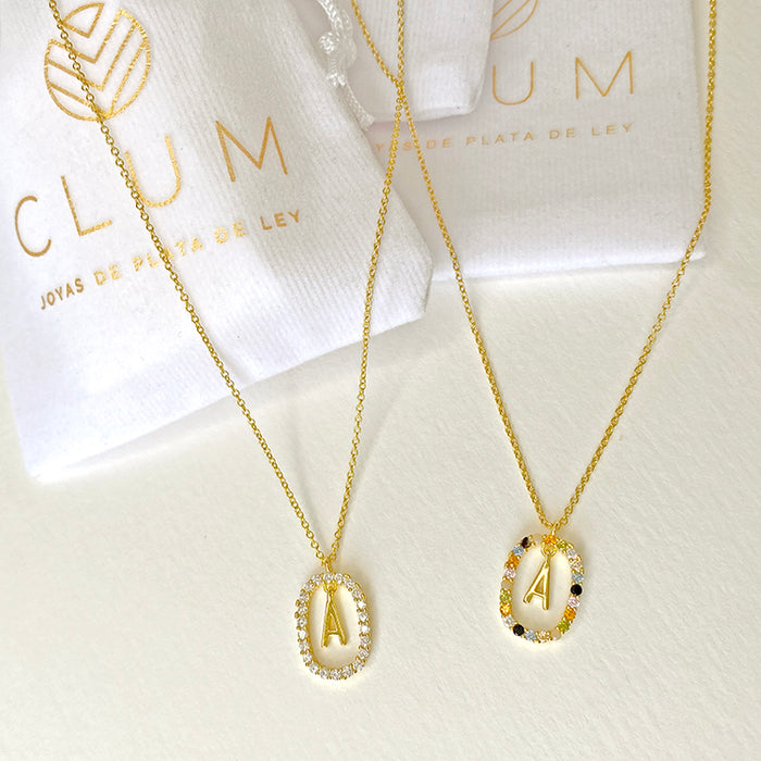 Collana con iniziale a molla