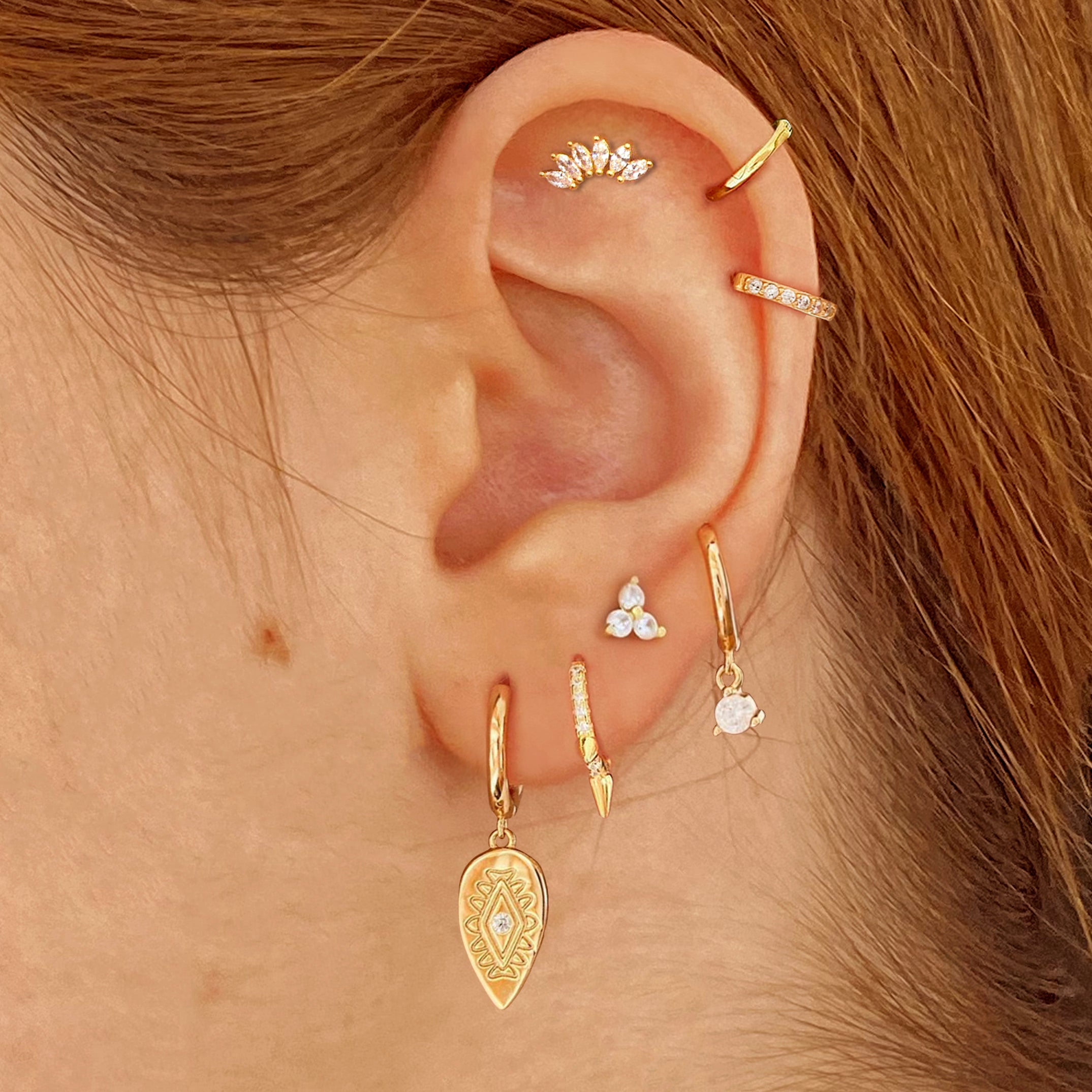 Nusa White Gold Earrings 