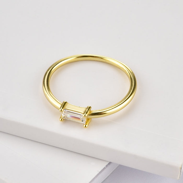 Phoebe White Ring 