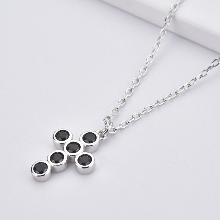 Collar Black Cross Plata