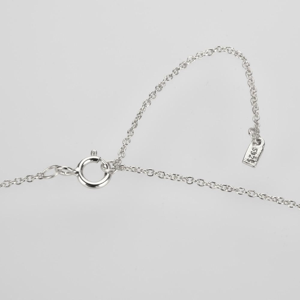 White Cira Silver Necklace 