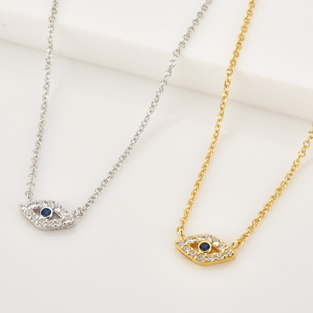 Gold Eyesclum Necklace 