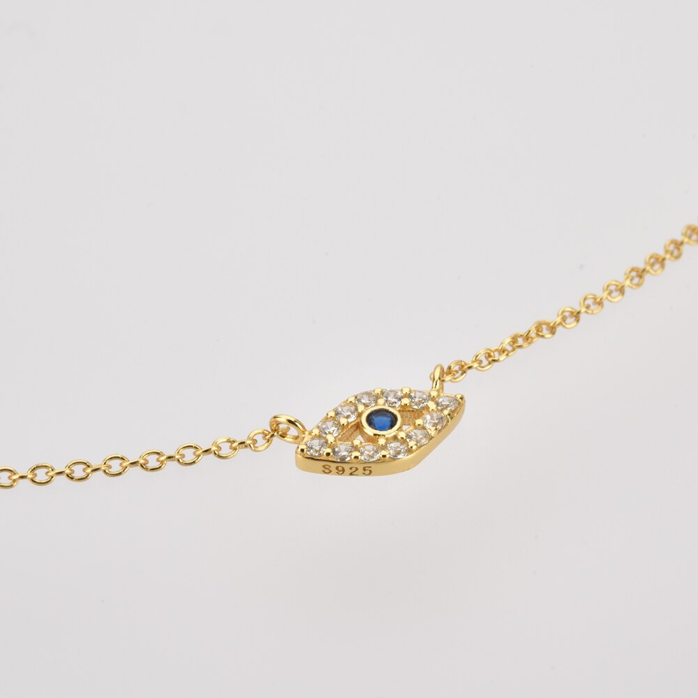 Gold Eyesclum Necklace 