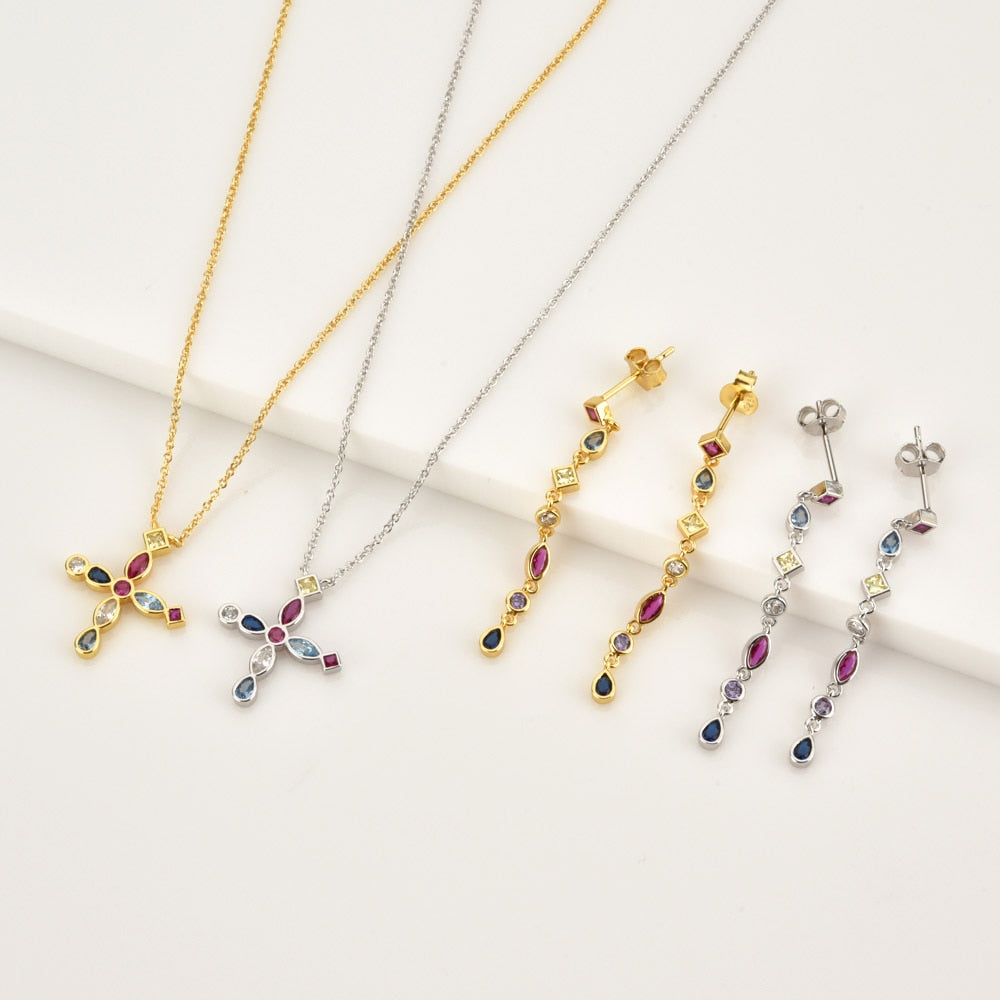 Long Briseis Gold Earrings 