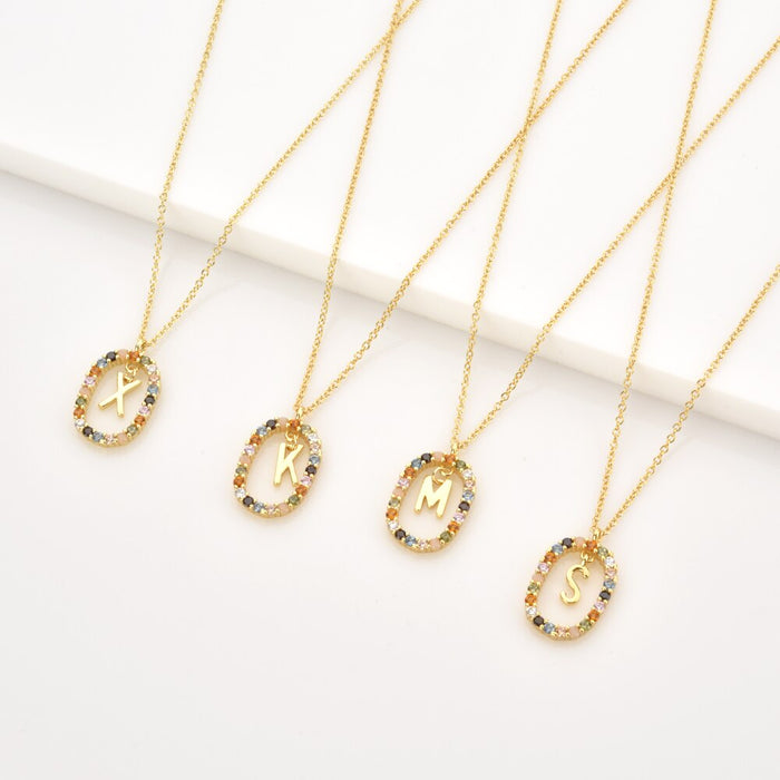 Collana con iniziale a molla