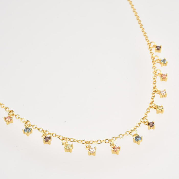 Elegant Gold Necklace 